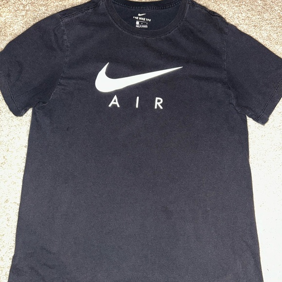 Nike Black Tee with White Logo - Picture 1 of 3